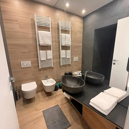 Casa Indipendenza Apartment Como