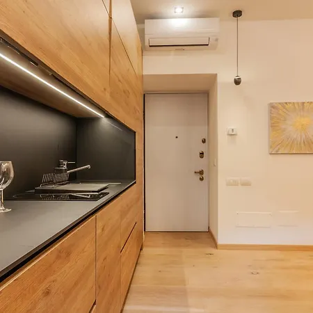 Casa Indipendenza Apartman *