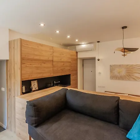 Casa Indipendenza Como